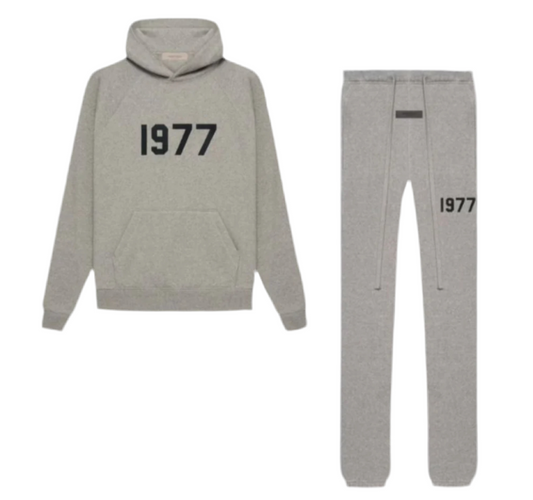 ESSENTIALS 1977 DARK OATMEAL SET