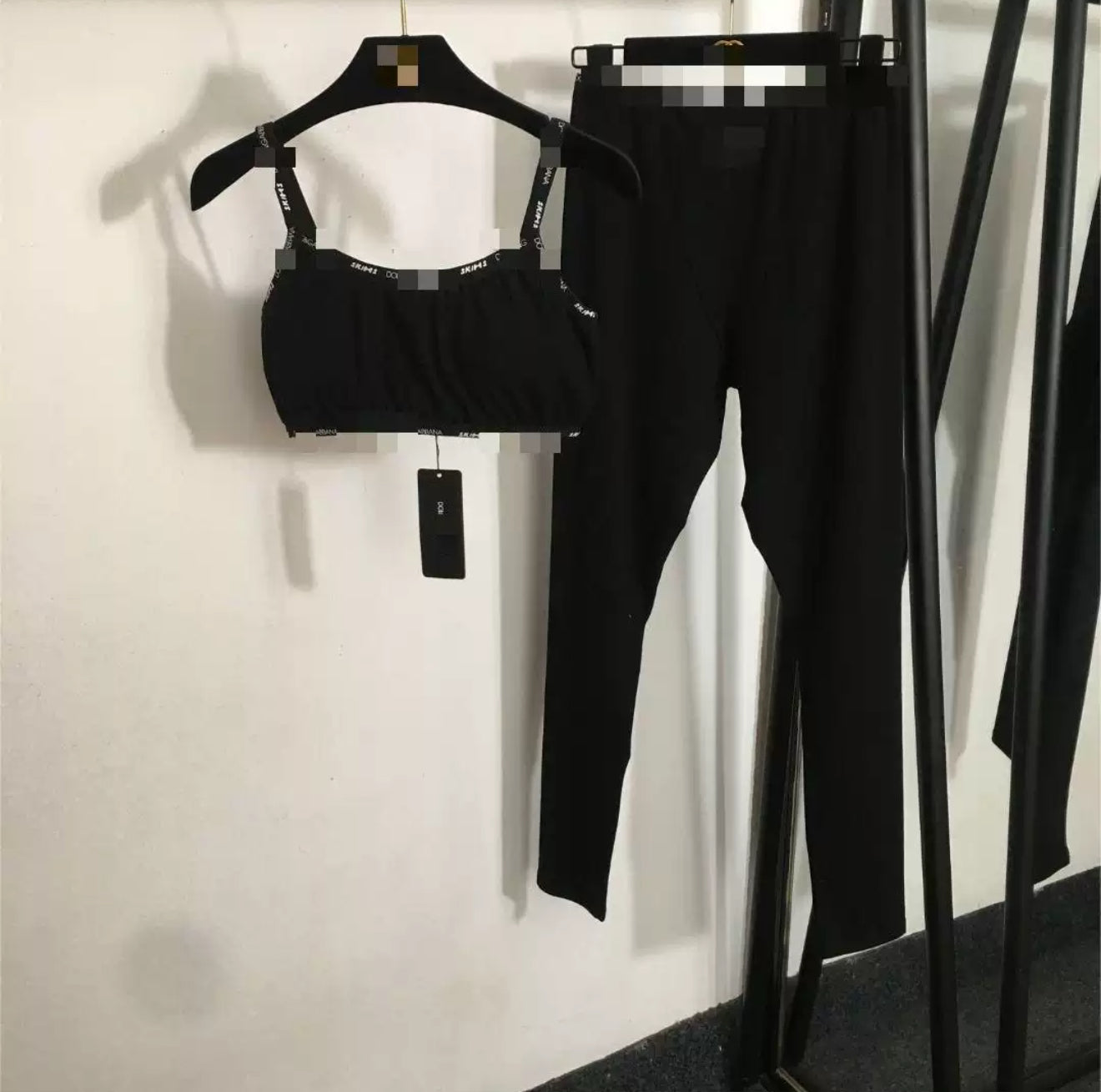 SKIMS CROPPED LEGGING SET