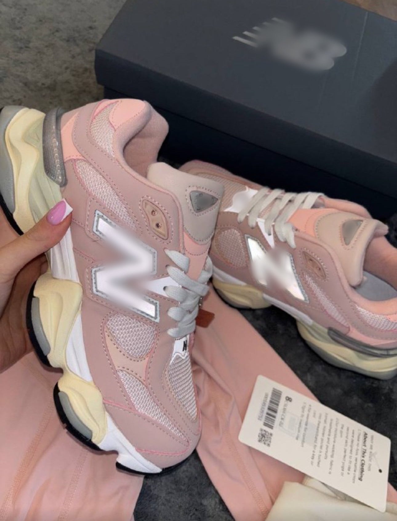 New Balance light pink